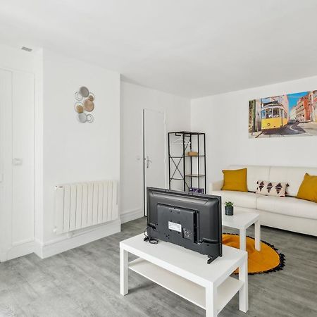 דירות Chic And Comfortable Apart In פריז מראה חיצוני תמונה